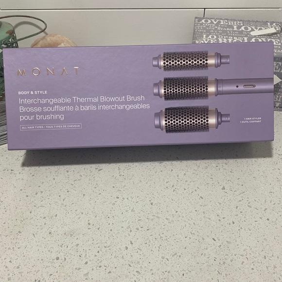 Monat Other - Brand new Monat interchangeable blowout brush